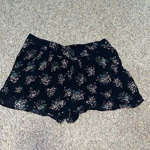 Women’s cloth dress shorts